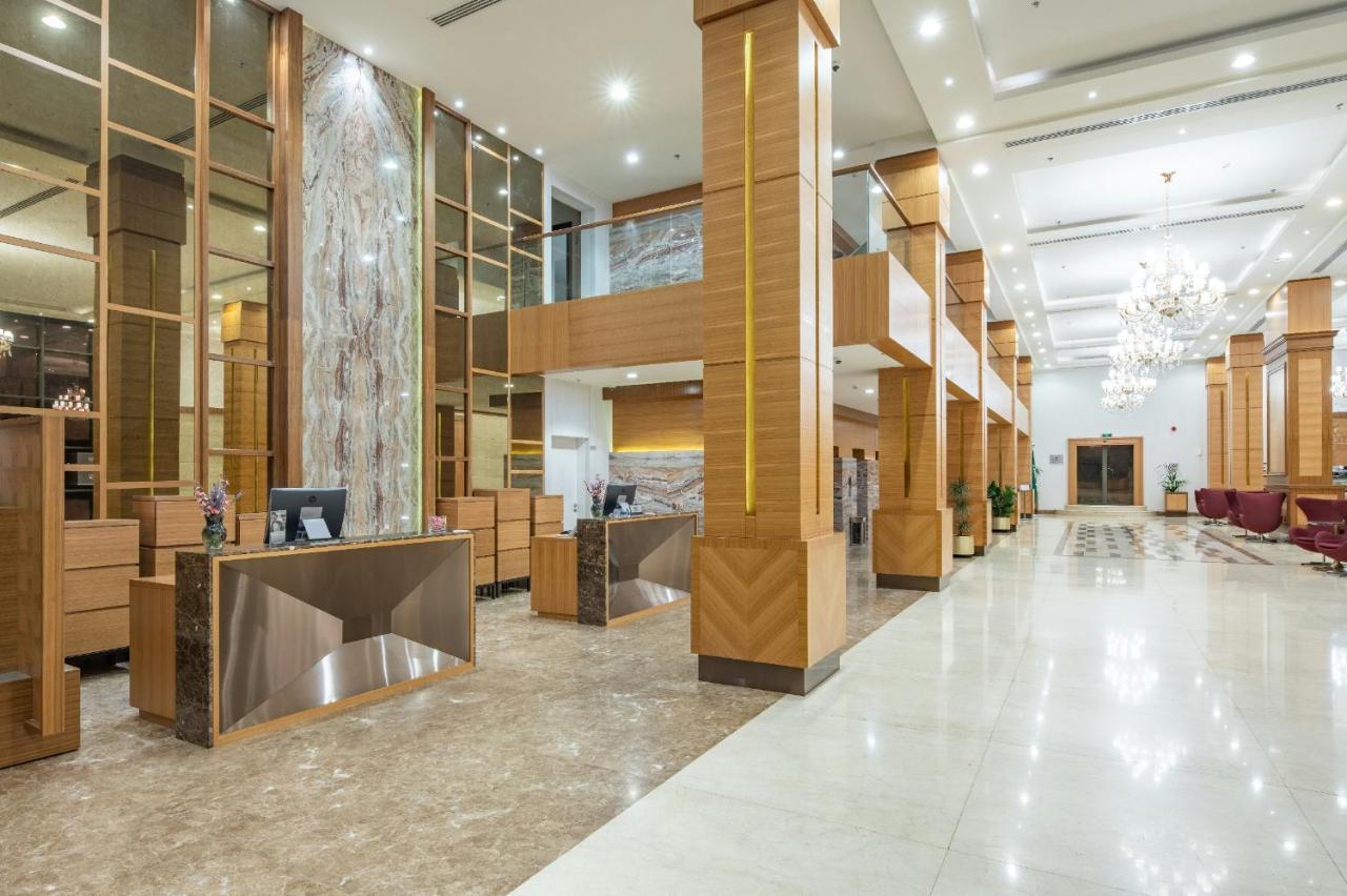 Radisson Blu Hotel, Buraidah Eksteriør billede
