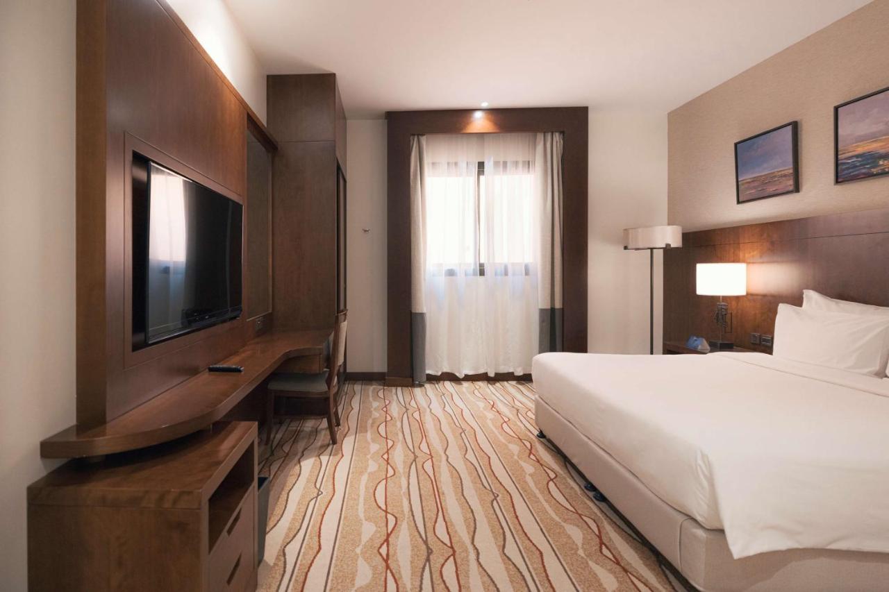 Radisson Blu Hotel, Buraidah Eksteriør billede