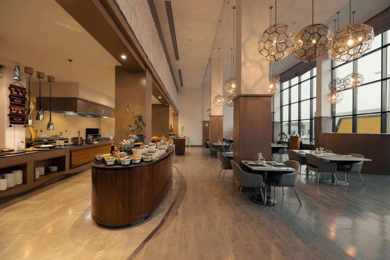 Radisson Blu Hotel, Buraidah Eksteriør billede