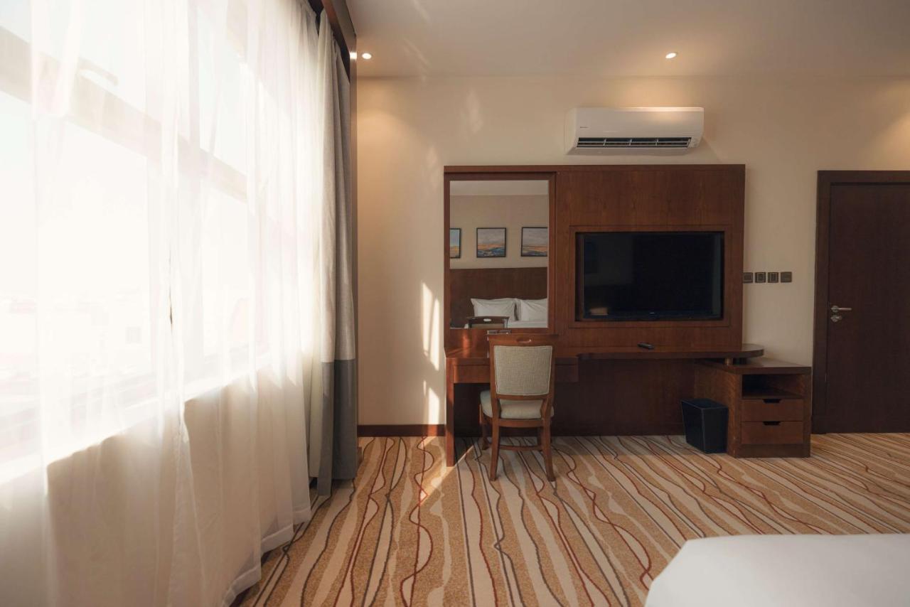 Radisson Blu Hotel, Buraidah Eksteriør billede