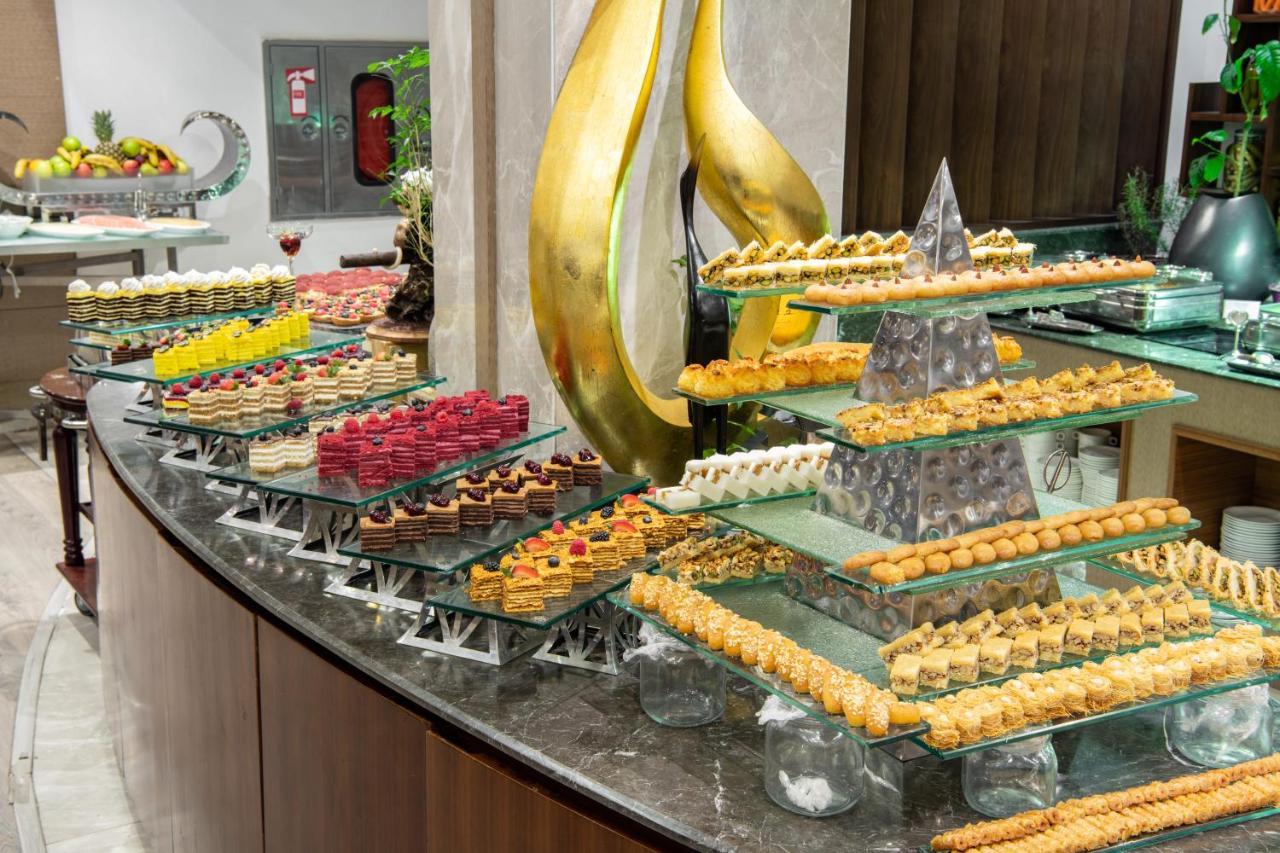 Radisson Blu Hotel, Buraidah Eksteriør billede